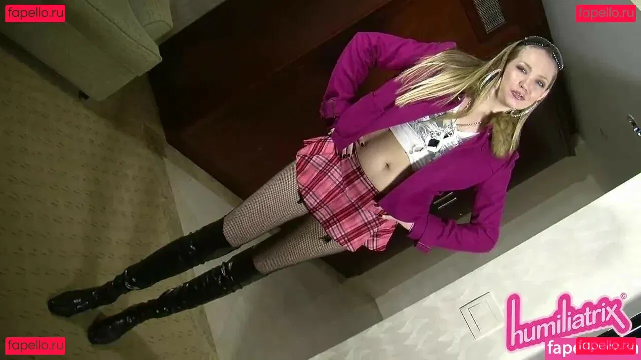 Sara Liz Onlyfans Photo Gallery 