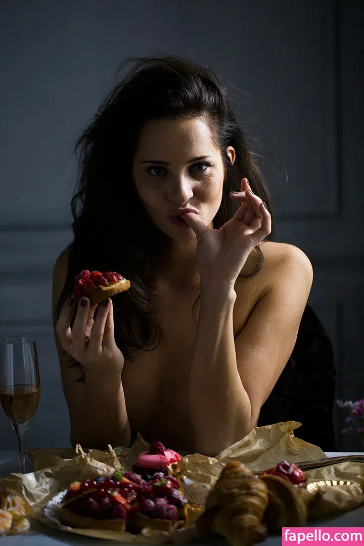 Nicole Mieth Onlyfans Photo Gallery 