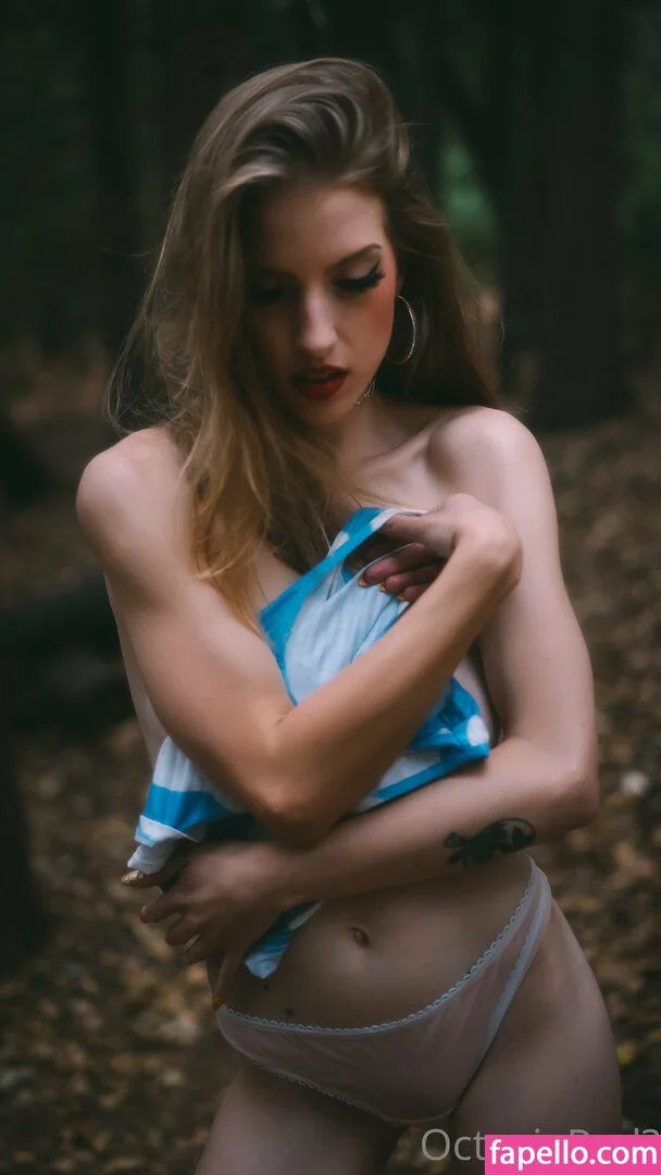 Octavia Red Onlyfans Photo Gallery 