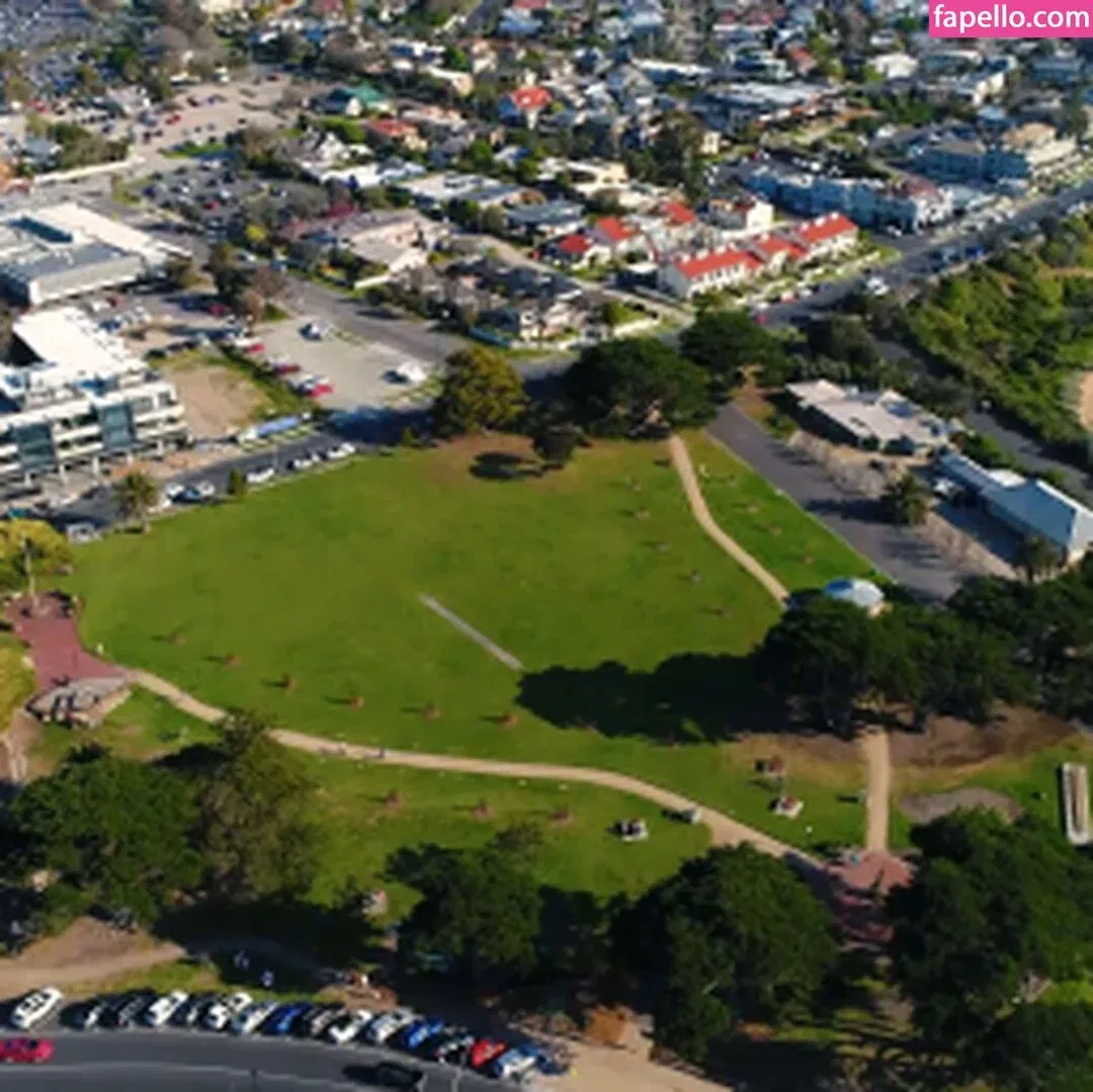 Octavia Red Onlyfans Photo Gallery 