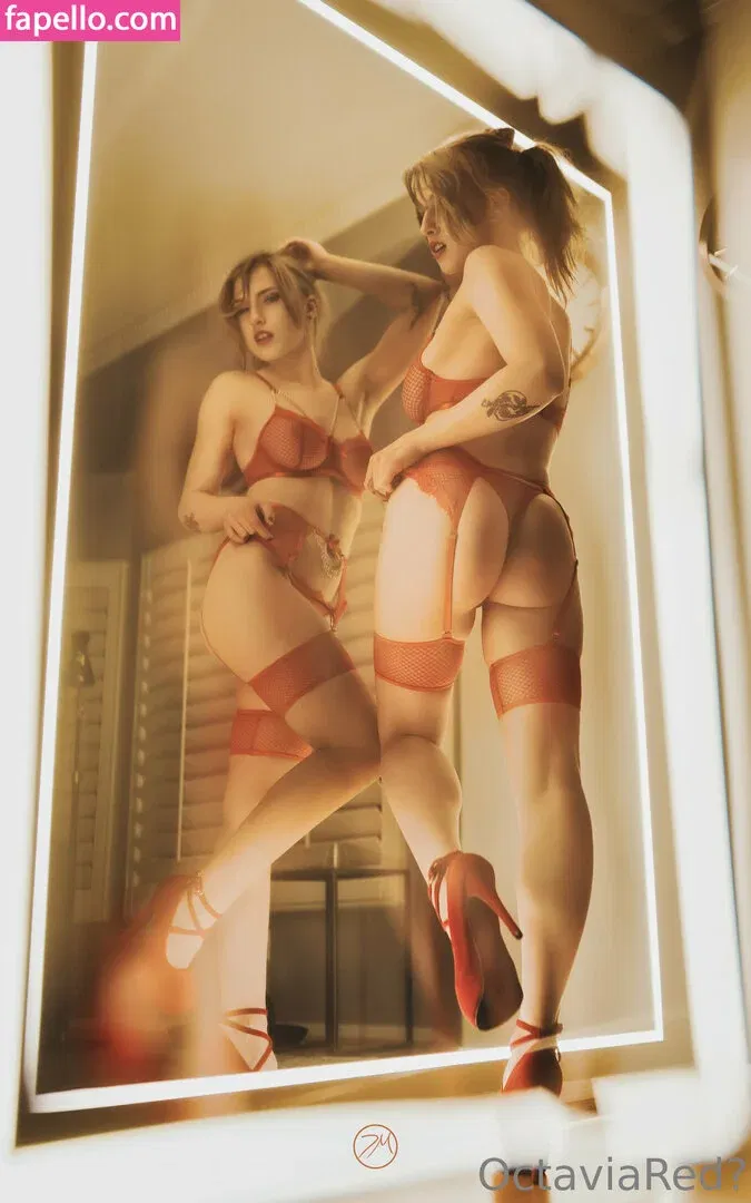 Octavia Red Onlyfans Photo Gallery 
