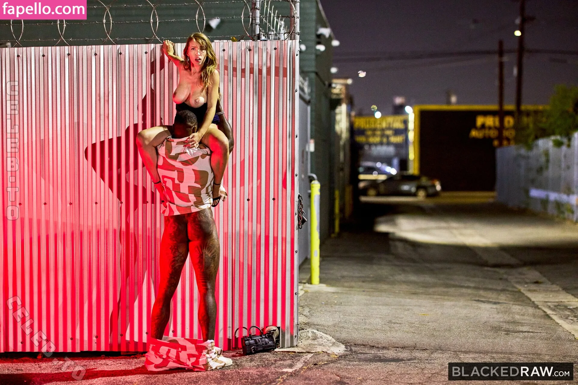 Octavia Red Onlyfans Photo Gallery 