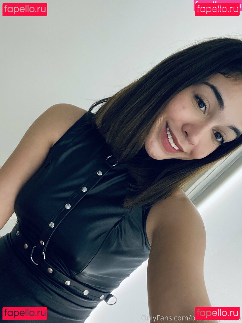 bellucciginebra / itsginebrabx Onlyfans Photo Gallery 