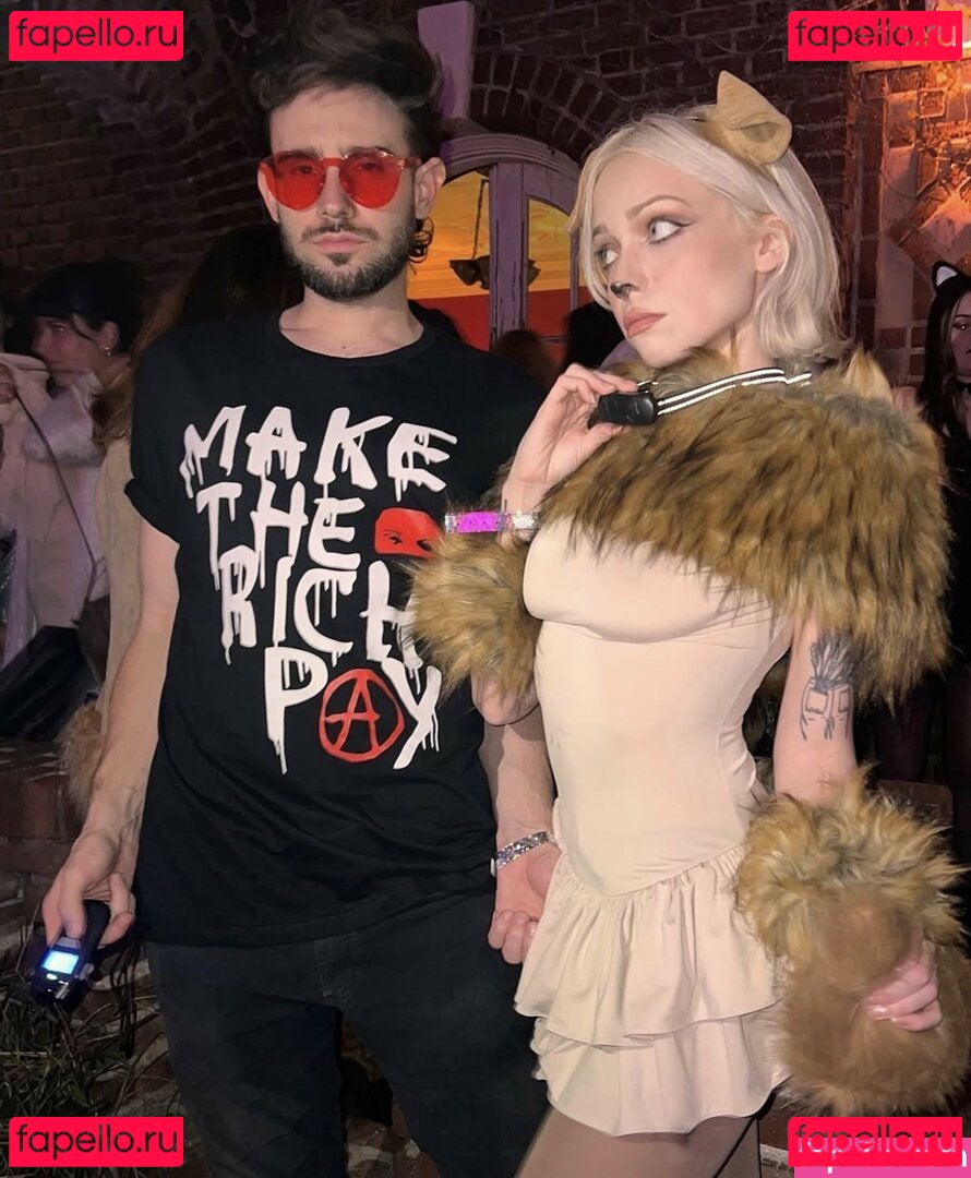 hellcherub / neoliberalhell / neoliberalhell2 / shadowbannedangel Onlyfans Photo Gallery 