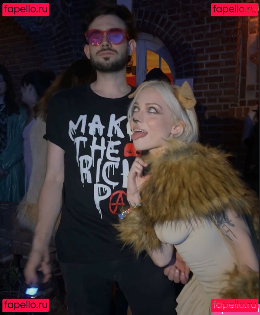 hellcherub / neoliberalhell / neoliberalhell2 / shadowbannedangel Onlyfans Photo Gallery 