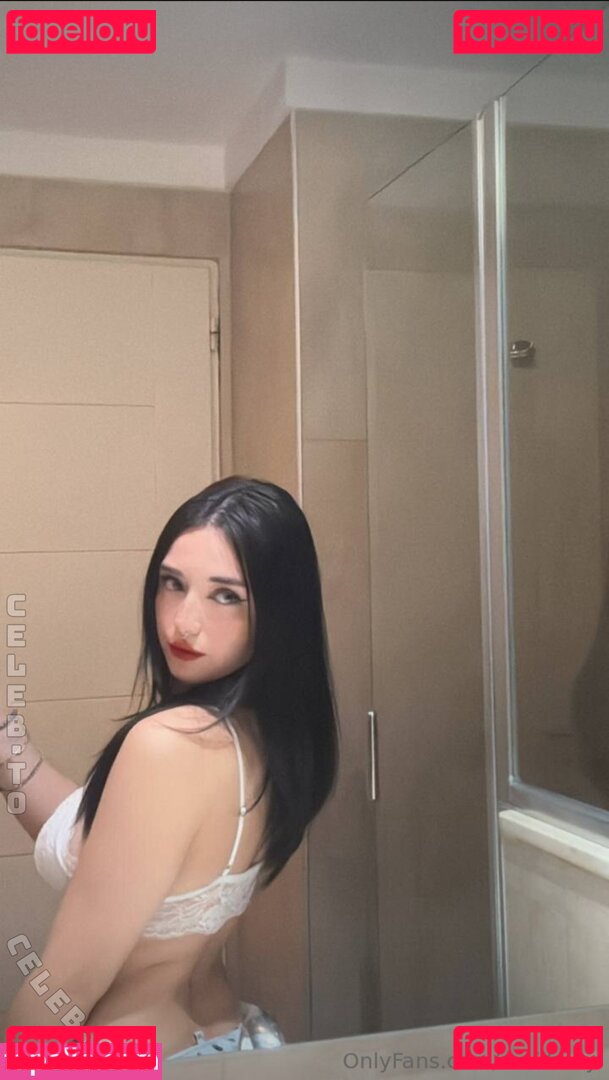 maibbyy / maiibexy Onlyfans Photo Gallery 