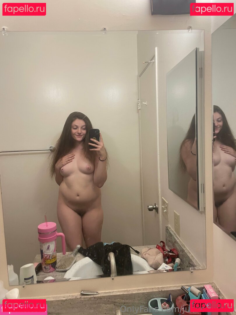 junketsu420 / junktion42 Onlyfans Photo Gallery 