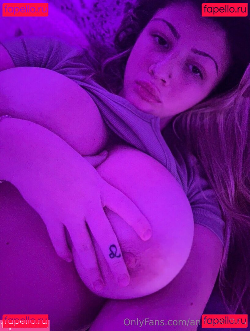 anna381925 / annaabaldwin Onlyfans Photo Gallery 