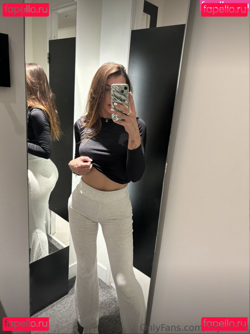 itsjustlizx / itsjustlizzy Onlyfans Photo Gallery 