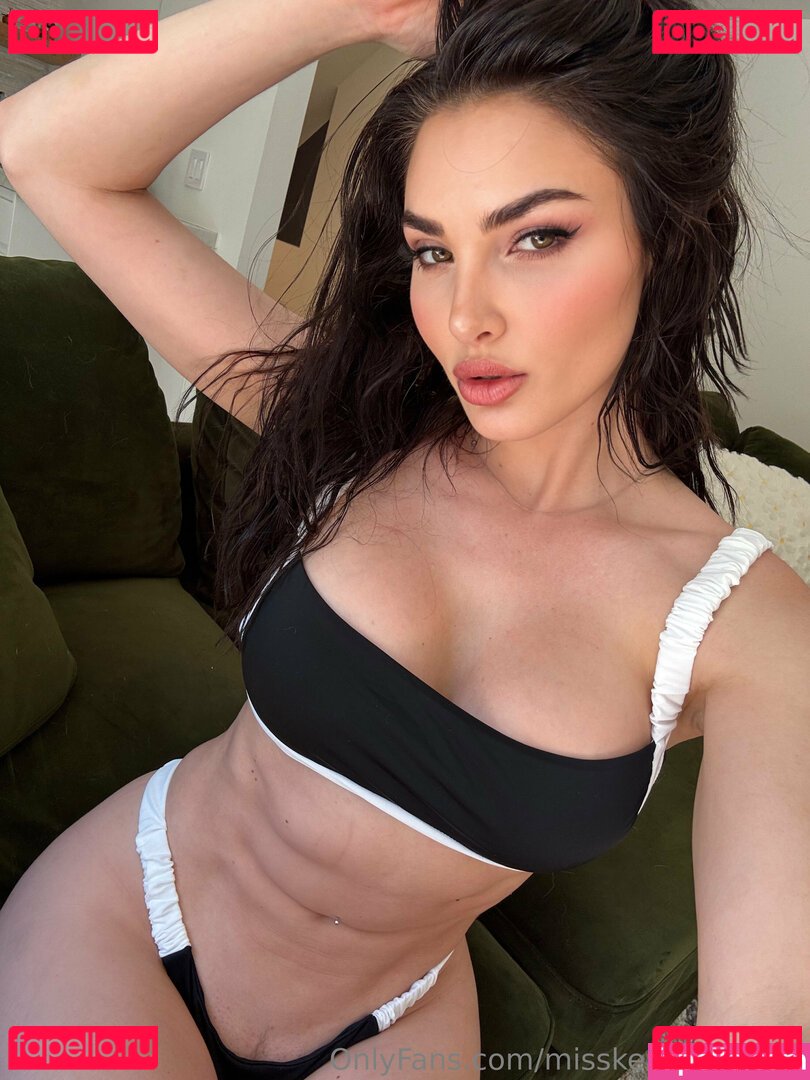 misskenzieanne / misskenzieannetv Onlyfans Photo Gallery 