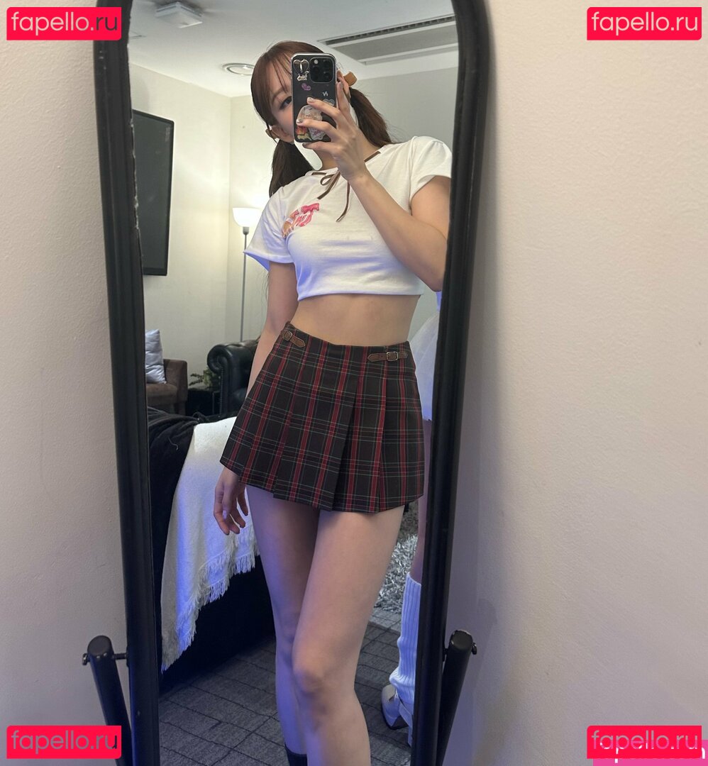 Im Na-yeon / Nayeon / nayeonyny Onlyfans Photo Gallery 