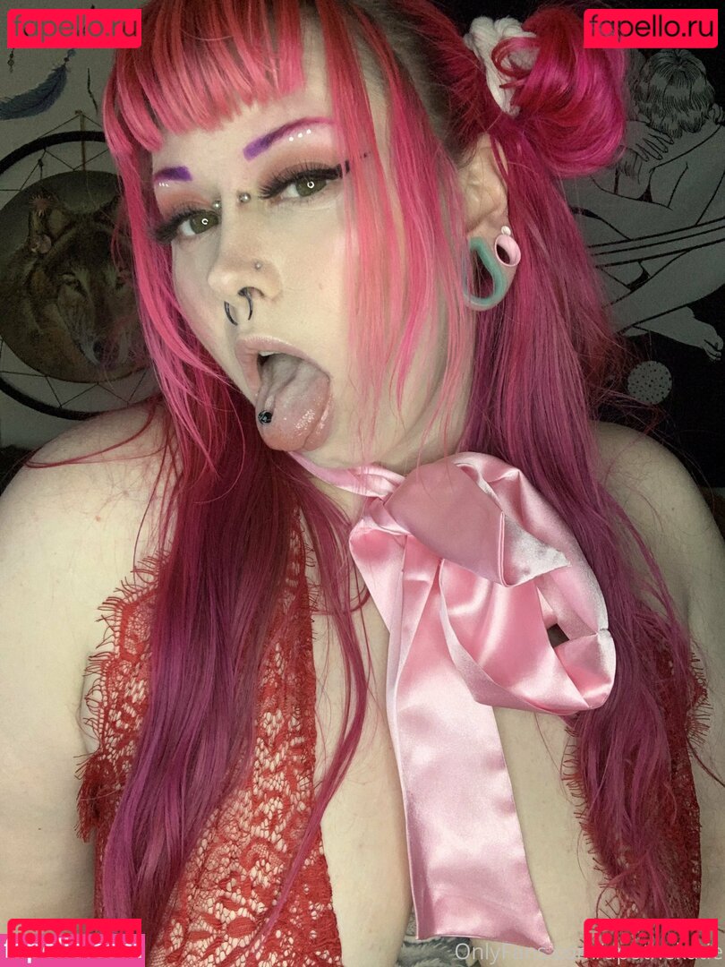 apothekathryn / apothekatie Onlyfans Photo Gallery 