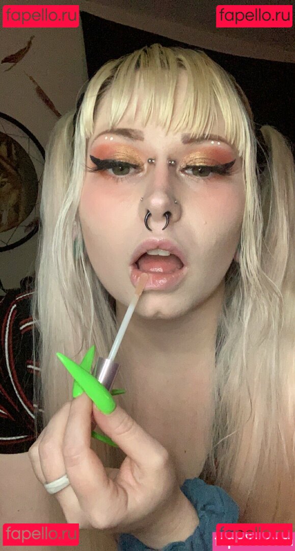 apothekathryn / apothekatie Onlyfans Photo Gallery 