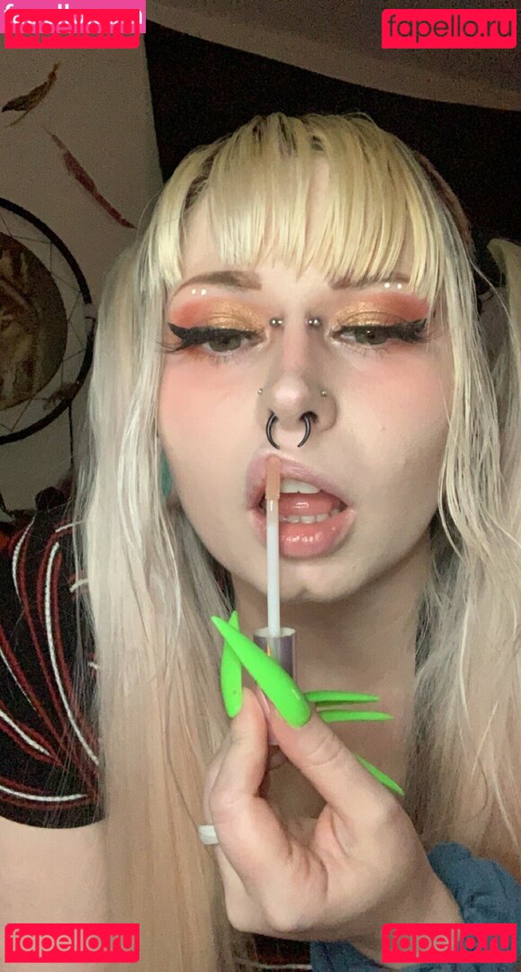 apothekathryn / apothekatie Onlyfans Photo Gallery 