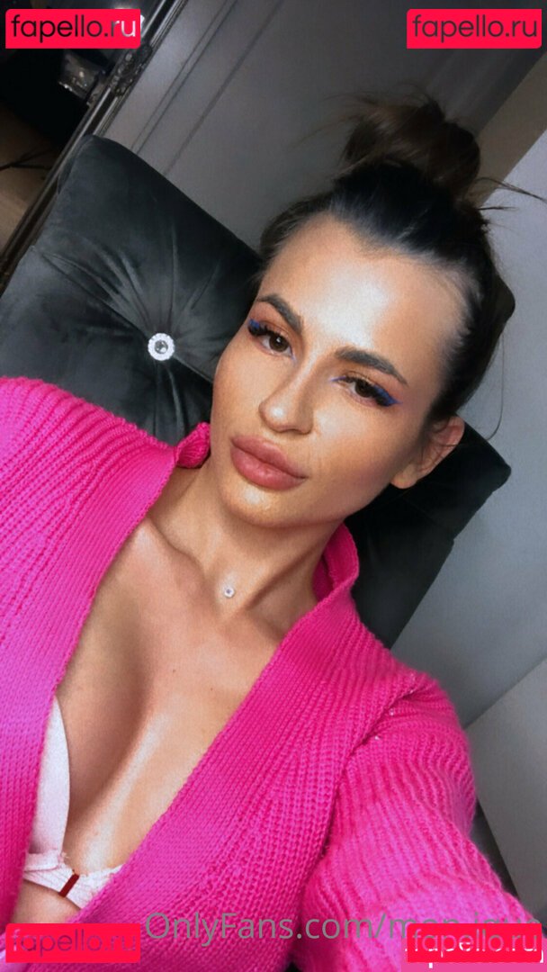 mon.ique / therealmoworldwide Onlyfans Photo Gallery 