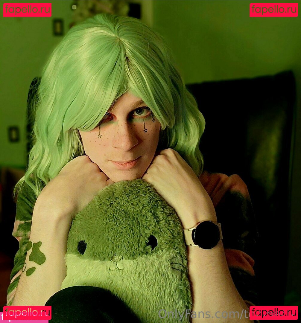 nahlanaciri / topinaciri Onlyfans Photo Gallery 