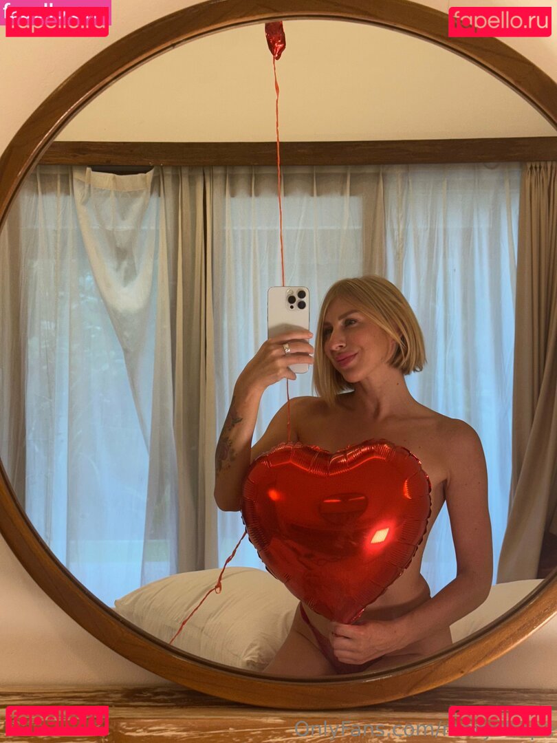 _marybraun / maryshape Onlyfans Photo Gallery 