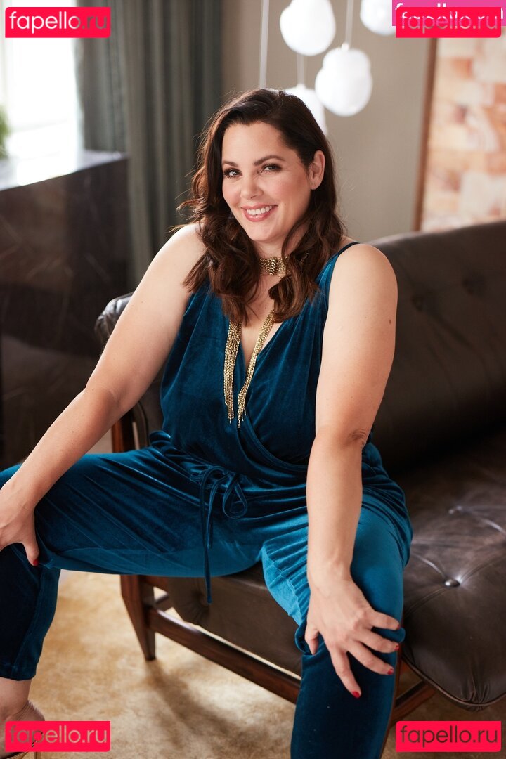 Paula Lambert / therealpaulalambert Onlyfans Photo Gallery 