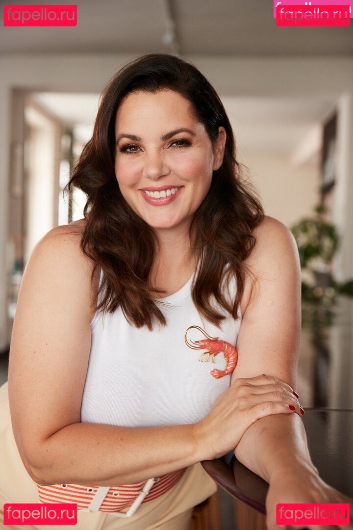 Paula Lambert / therealpaulalambert Onlyfans Photo Gallery 