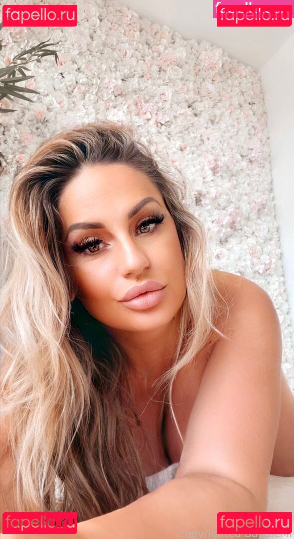 Baddiemi / baddiemi1 / baddiemii__ / nancyfantasy Onlyfans Photo Gallery 