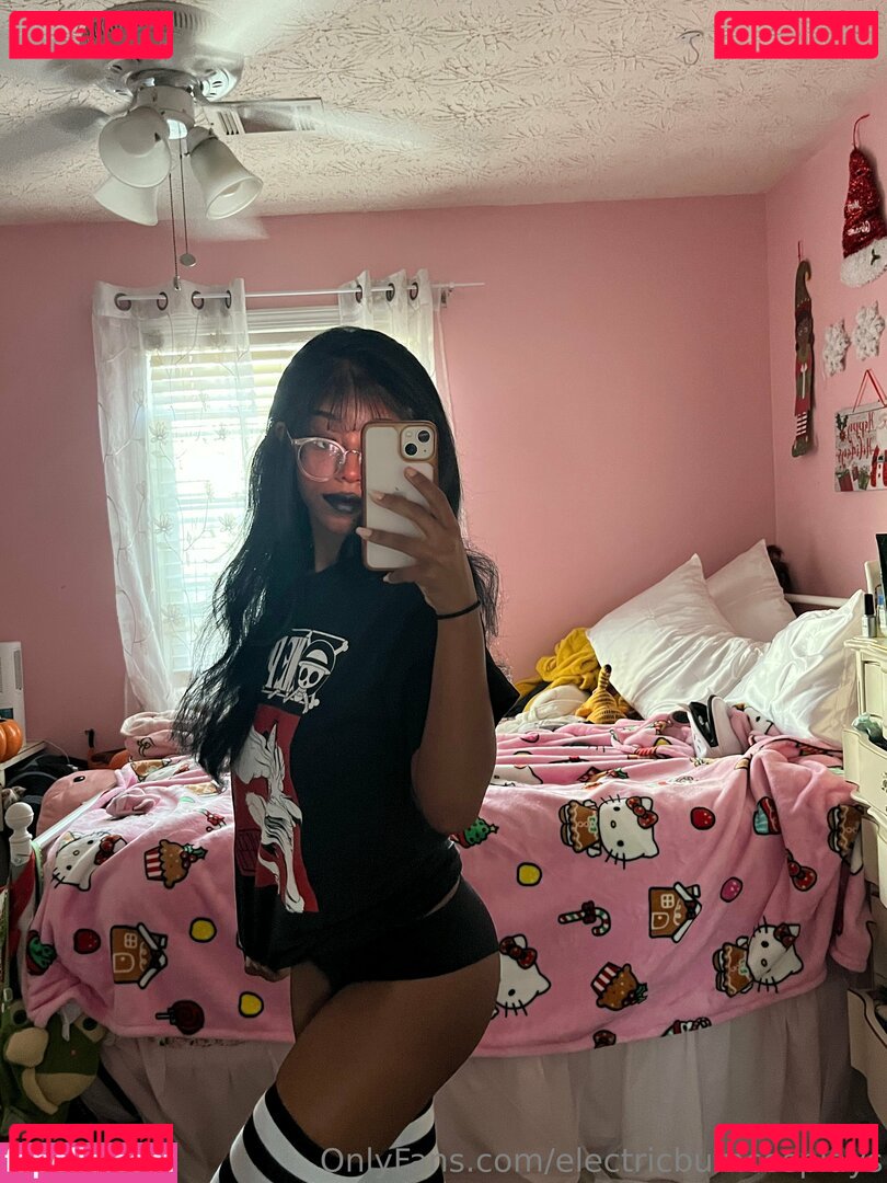 Electricbumcosplays / electricbum1 Onlyfans Photo Gallery 