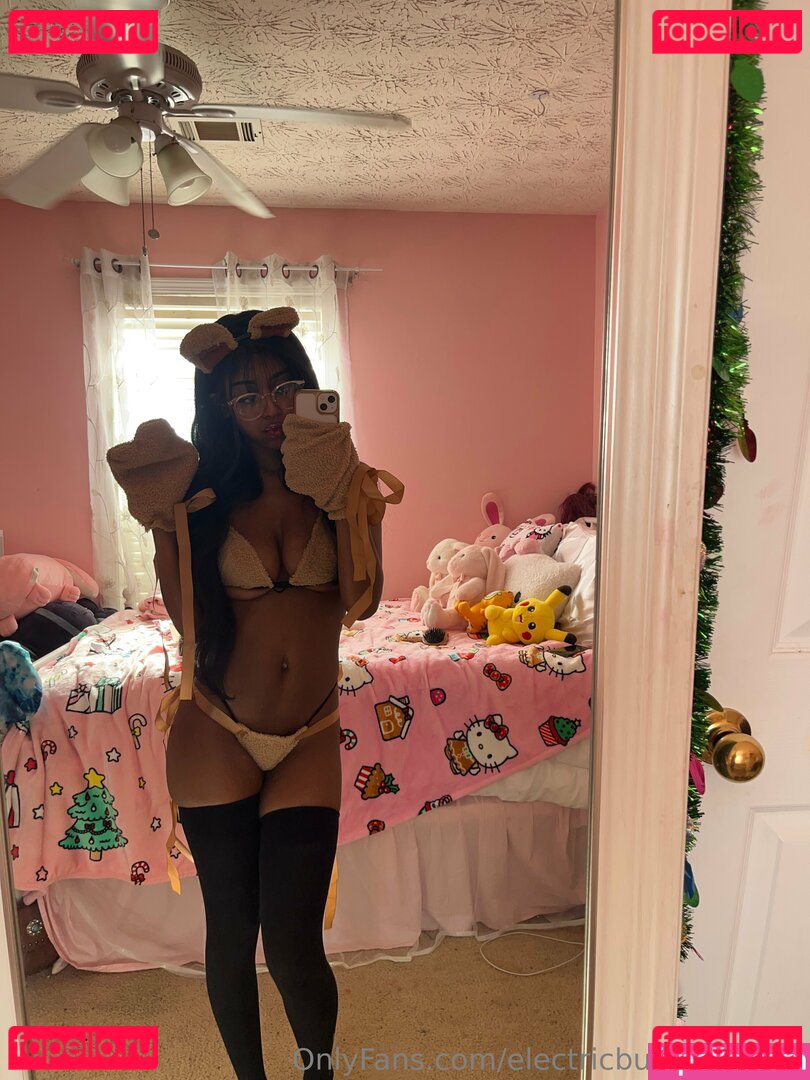 Electricbumcosplays / electricbum1 Onlyfans Photo Gallery 