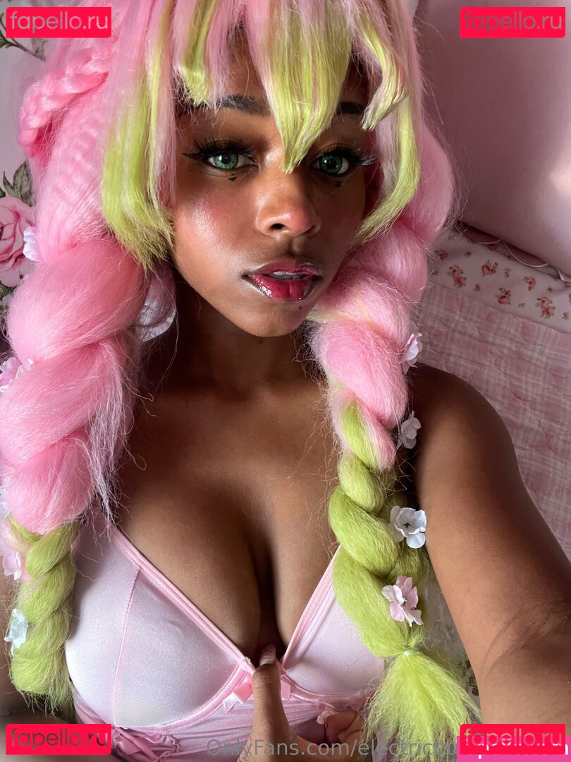 Electricbumcosplays / electricbum1 Onlyfans Photo Gallery 