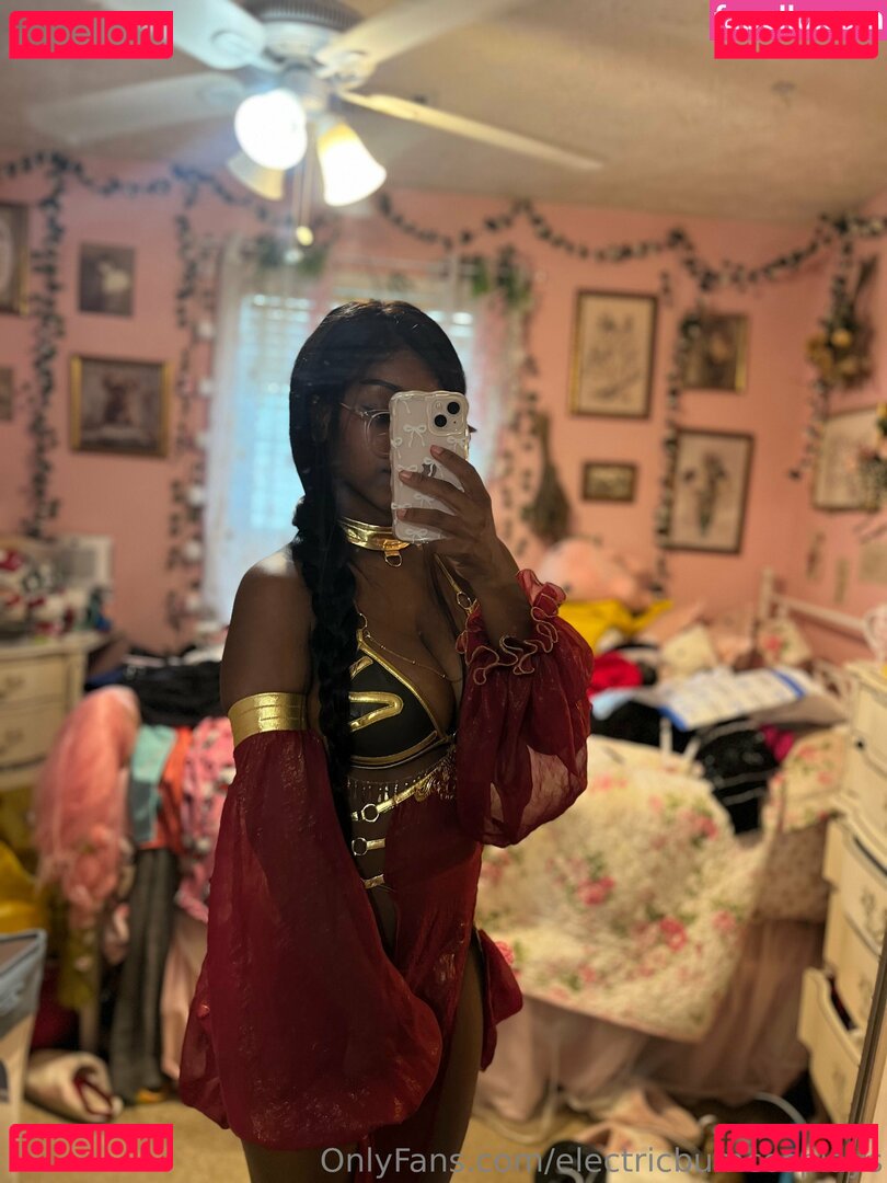 Electricbumcosplays / electricbum1 Onlyfans Photo Gallery 