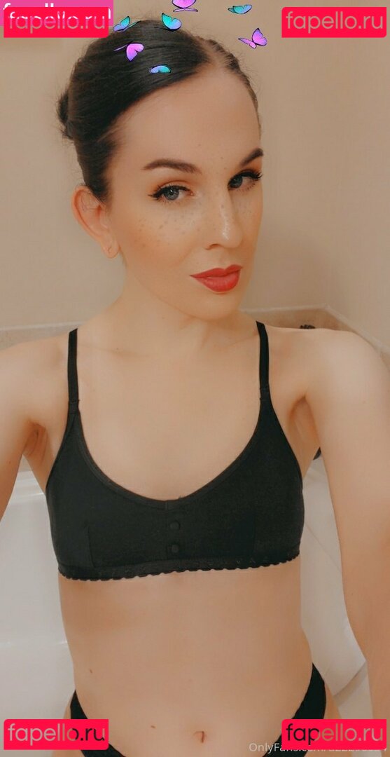 cherryfox_ / princesscherryfox Onlyfans Photo Gallery 