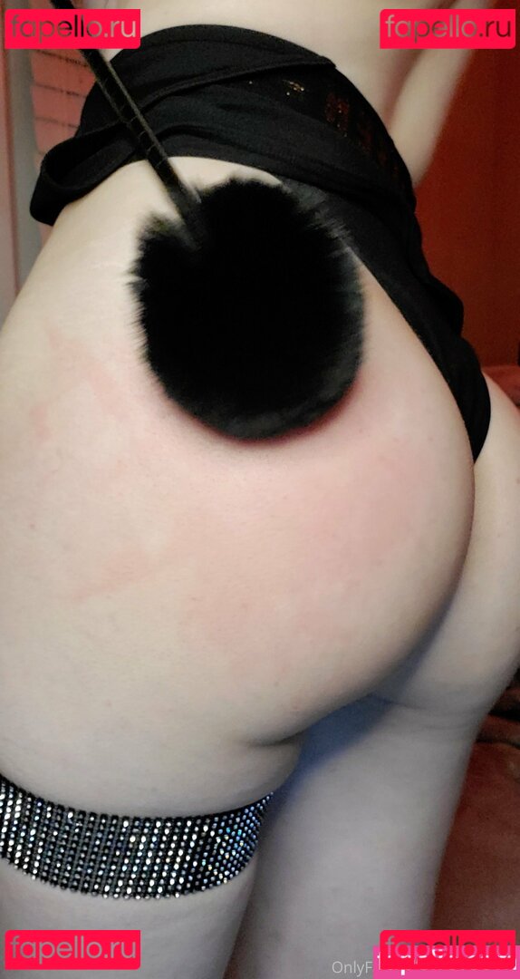 cherryfox_ / princesscherryfox Onlyfans Photo Gallery 