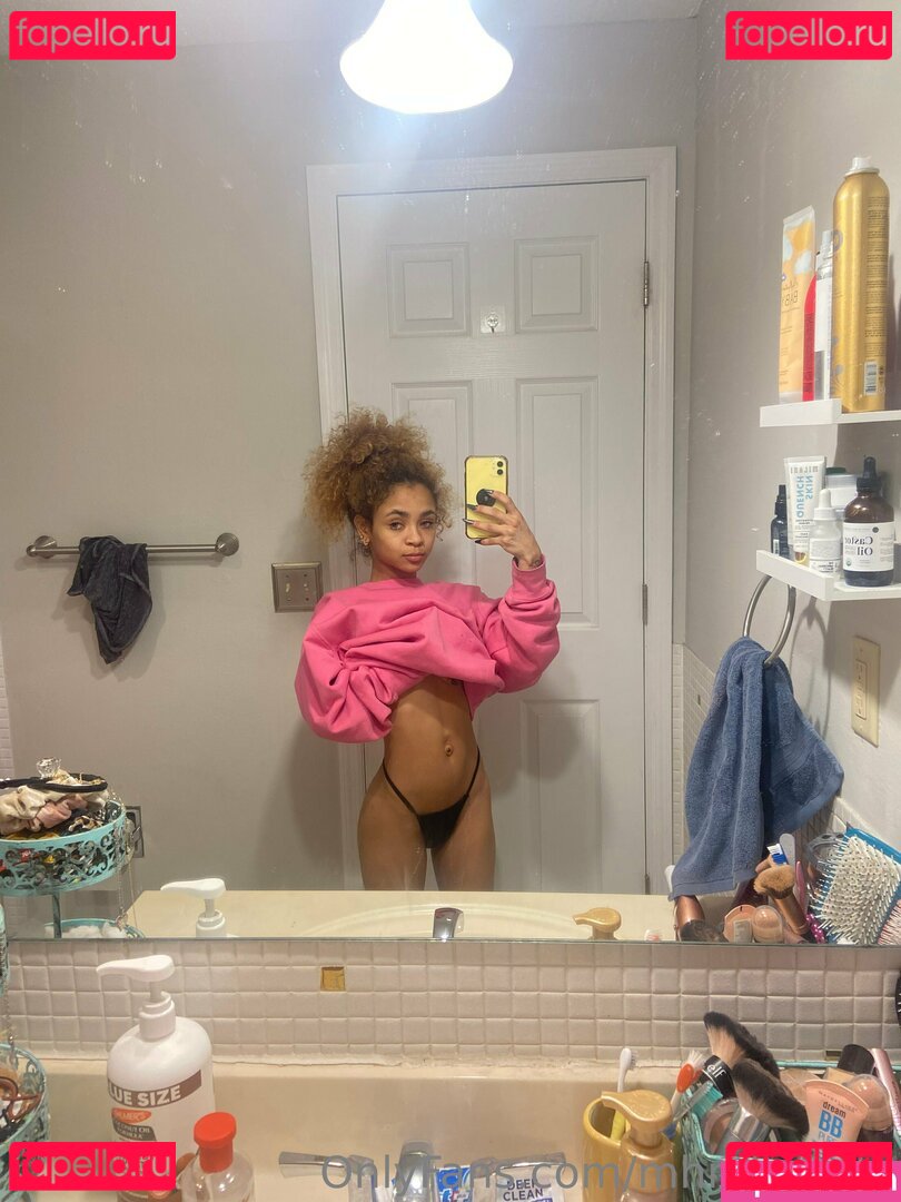 mhmitskitty / miisskittylive Onlyfans Photo Gallery 