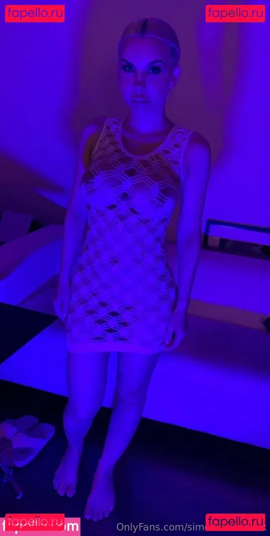 simoniliciousxxx Onlyfans Photo Gallery 