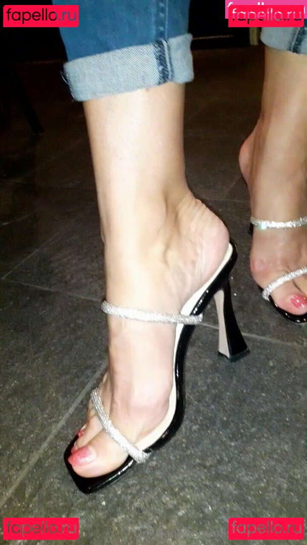 mistress_rebeka Onlyfans Photo Gallery 