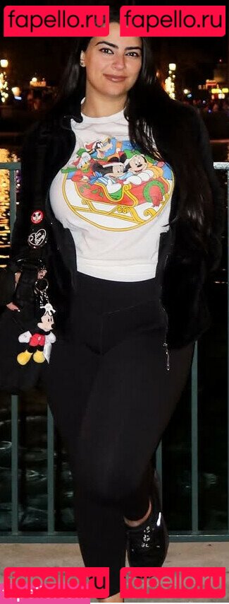 Lebanese Girls / ambermg_vip / womenfromlebanonn Onlyfans Photo Gallery 