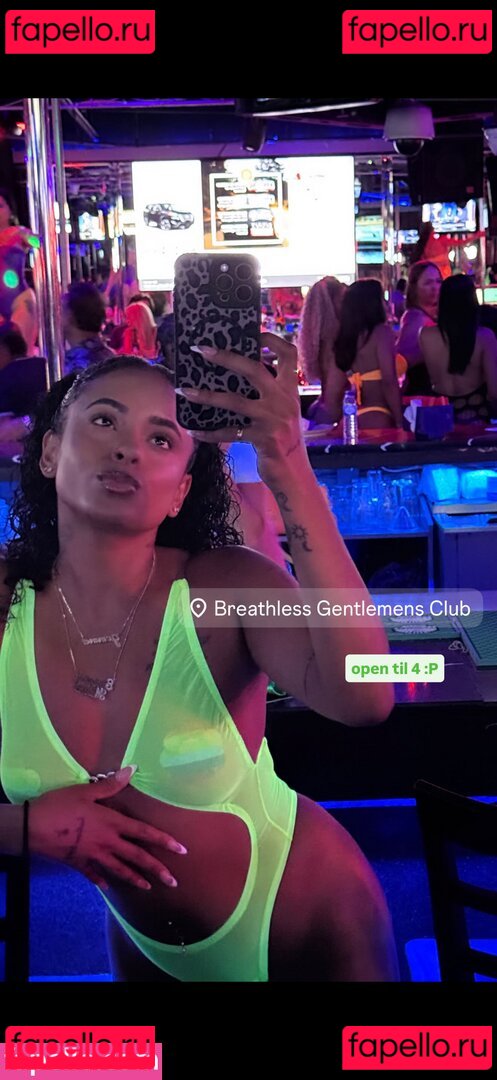 Gemmeg / Gemmeirl / Onegemme Onlyfans Photo Gallery 