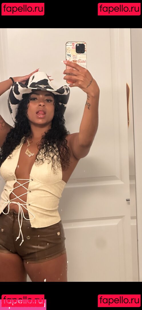 Gemmeg / Gemmeirl / Onegemme Onlyfans Photo Gallery 