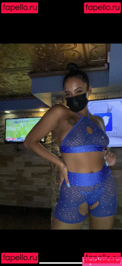 Gemmeg / Gemmeirl / Onegemme Onlyfans Photo Gallery 