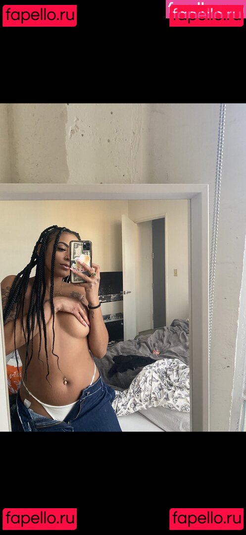 Gemmeg / Gemmeirl / Onegemme Onlyfans Photo Gallery 