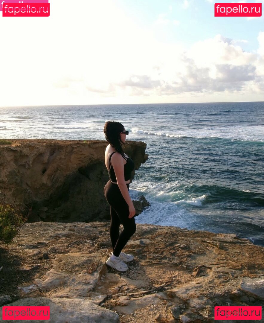 Kaelyn / baeeeeelyn / yummykaelyn Onlyfans Photo Gallery 