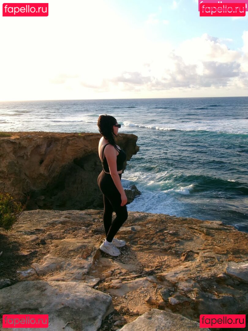 Kaelyn / baeeeeelyn / yummykaelyn Onlyfans Photo Gallery 