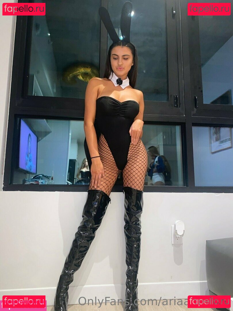 ariaadlervip / ariaalpertadjani Onlyfans Photo Gallery 