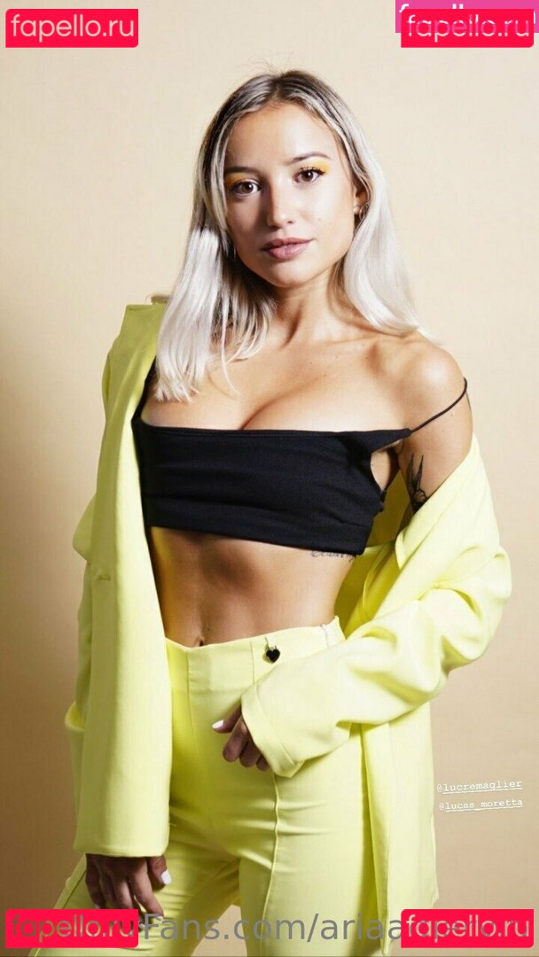 ariaadlervip / ariaalpertadjani Onlyfans Photo Gallery 