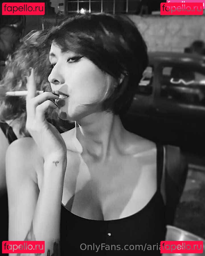 ariaadlervip / ariaalpertadjani Onlyfans Photo Gallery 