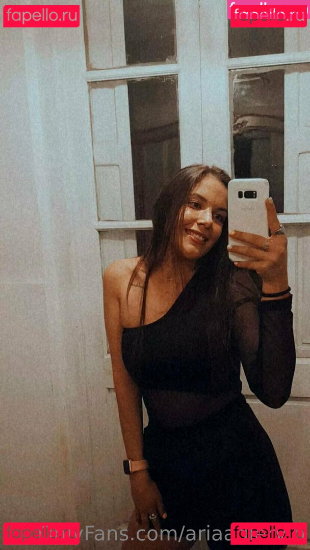 ariaadlervip / ariaalpertadjani Onlyfans Photo Gallery 