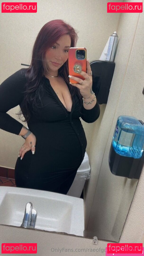 deadgirl666 / raeofgothiccsunshine Onlyfans Photo Gallery 