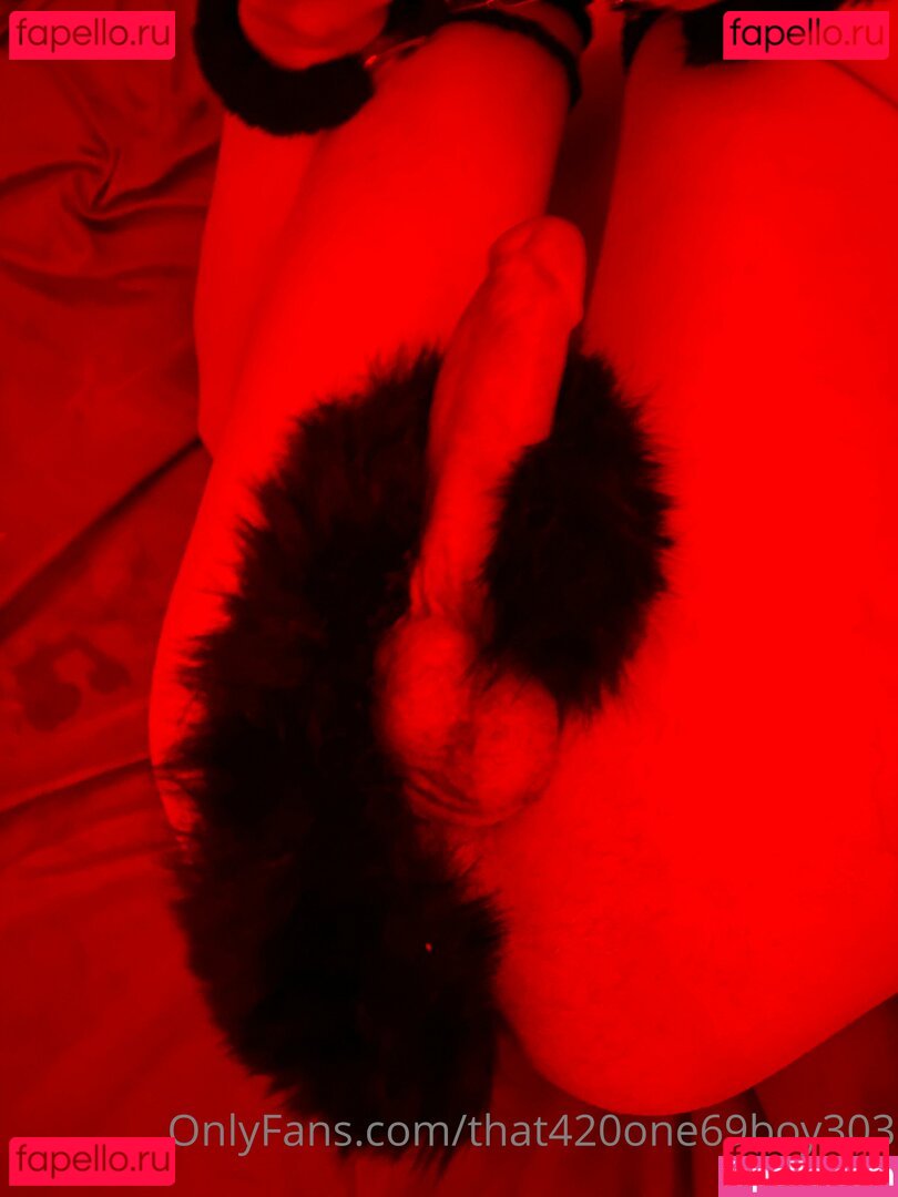 soartisticnow / that420one69boy303 Onlyfans Photo Gallery 