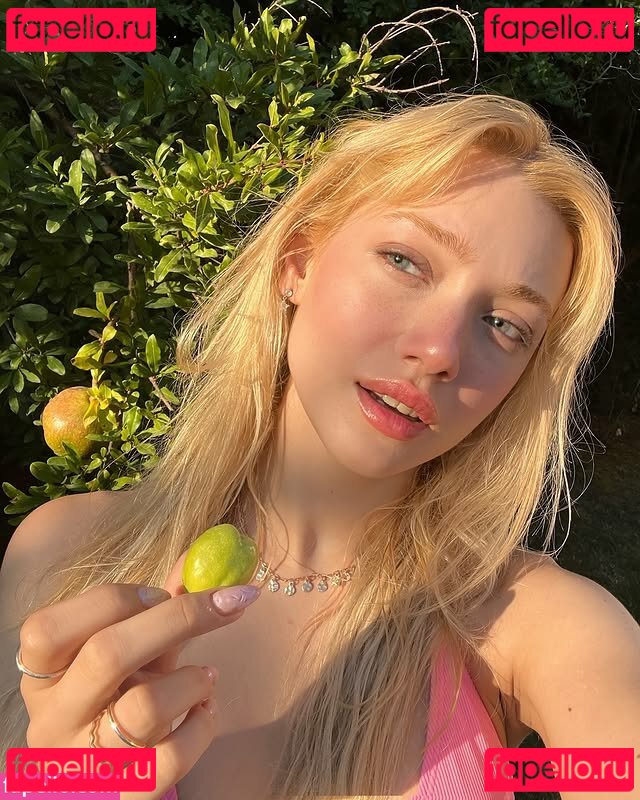 Duygu German / duygu.grmn / duyyguuu Onlyfans Photo Gallery 