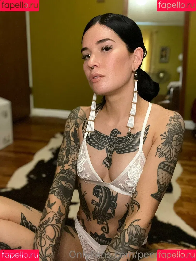 Peechfuzzzz Onlyfans Photo Gallery 
