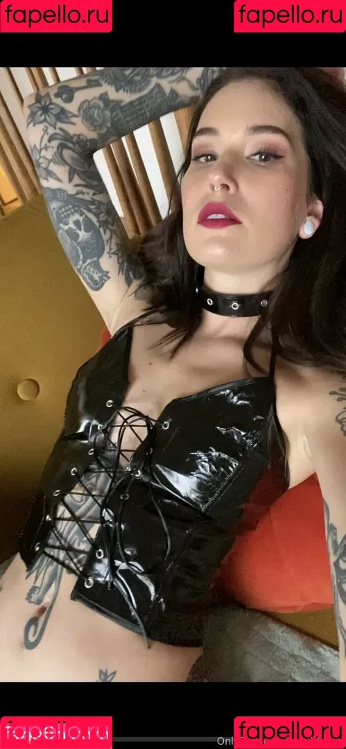 Peechfuzzzz Onlyfans Photo Gallery 