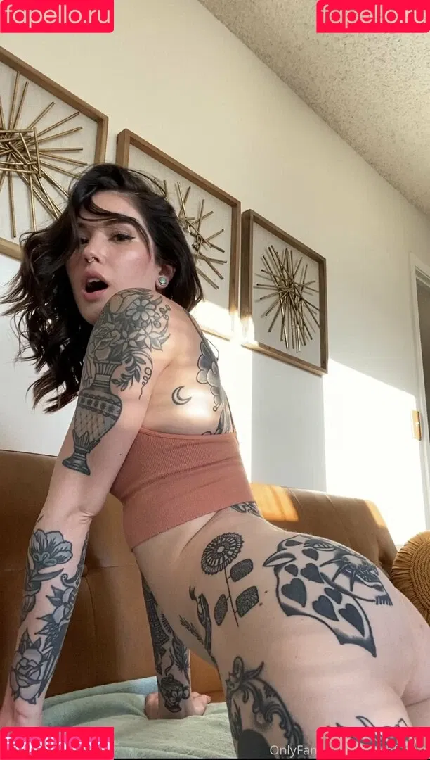 Peechfuzzzz Onlyfans Photo Gallery 